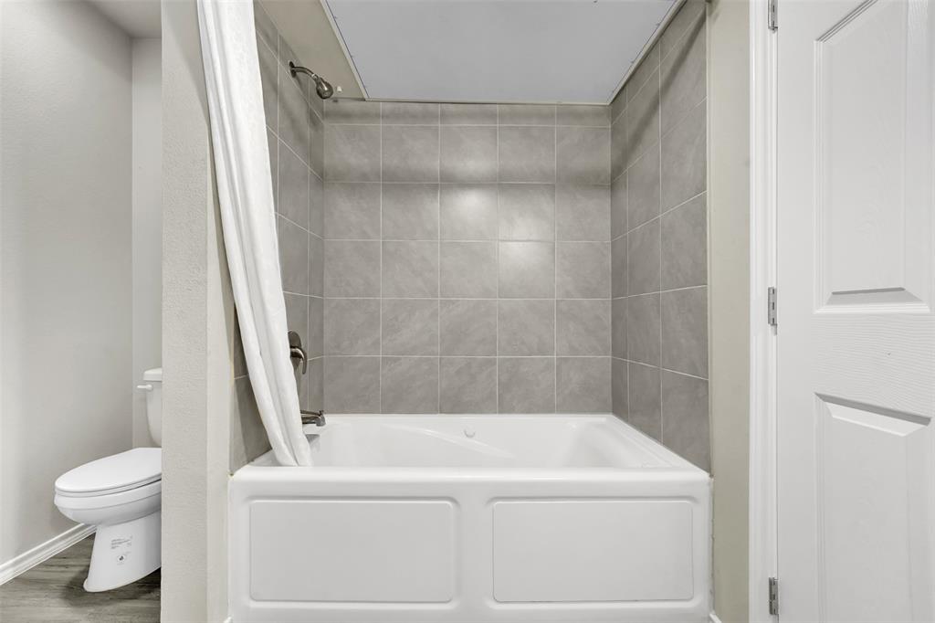 Sable Ridge Condos Ph 01-06 - Residential