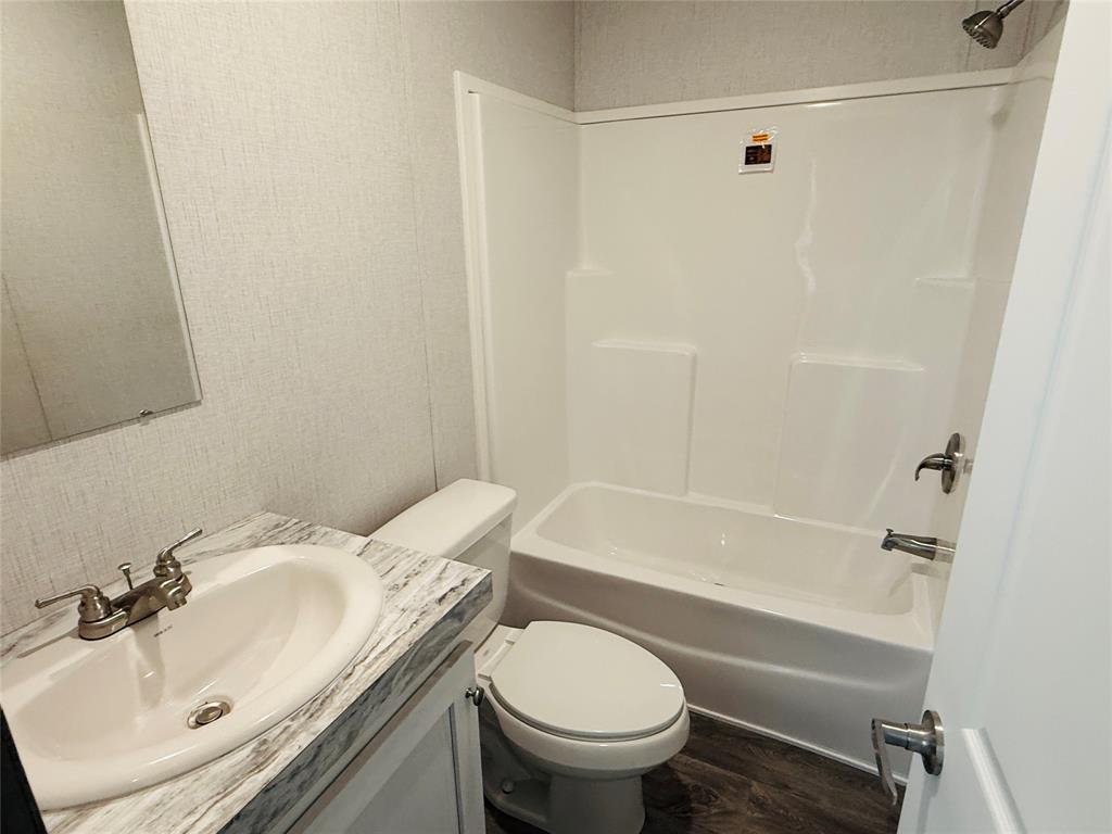 Oak Trail Shores Sec F - Residential