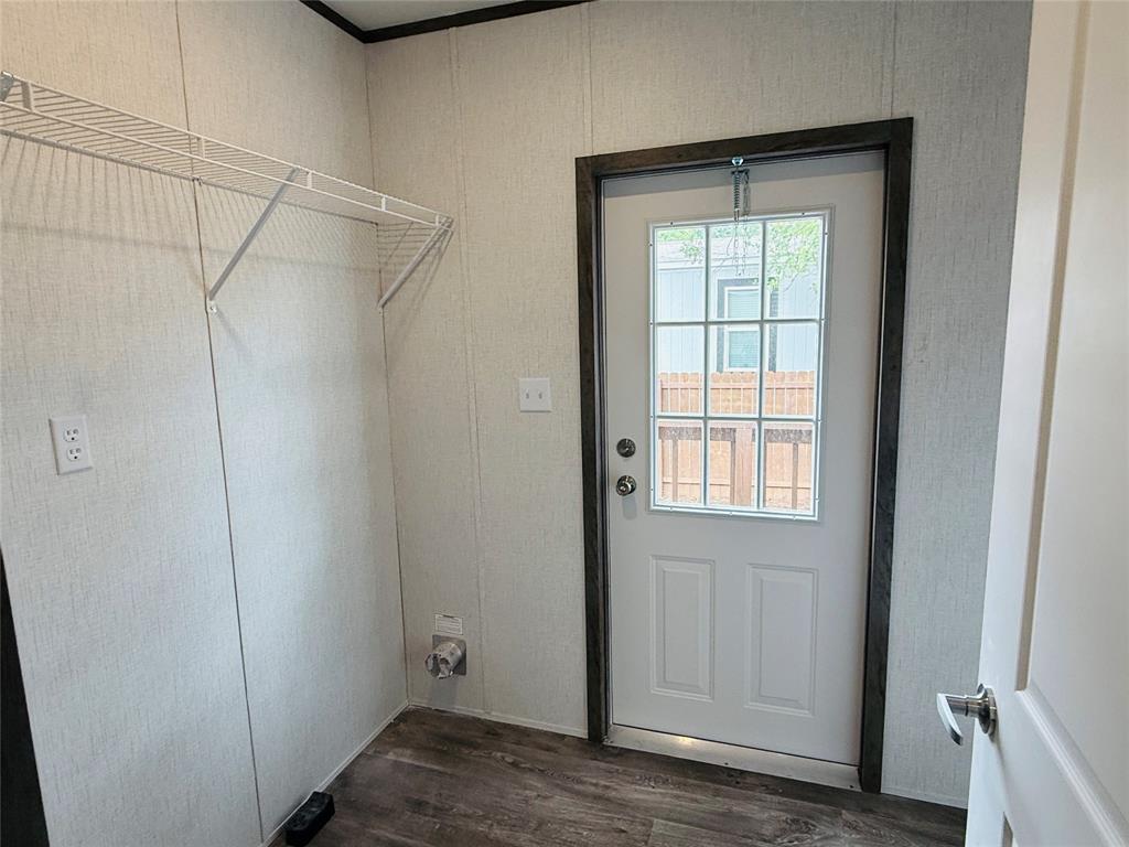 Oak Trail Shores Sec F - Residential