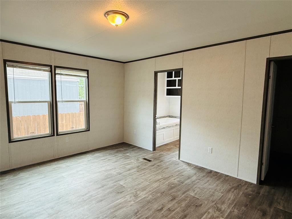 Oak Trail Shores Sec F - Residential