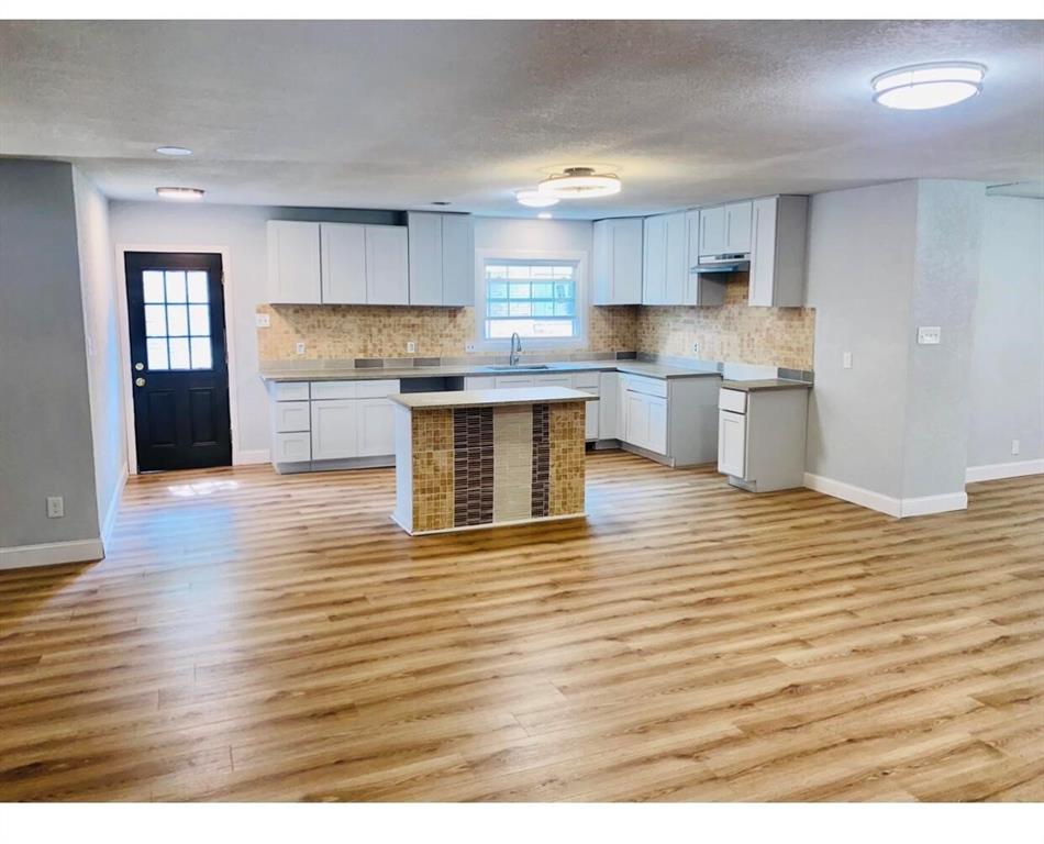 Cedar Crest Village 01 - Residential