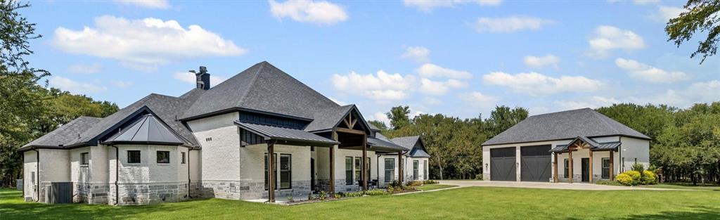 Tres Vistas Estates - Residential