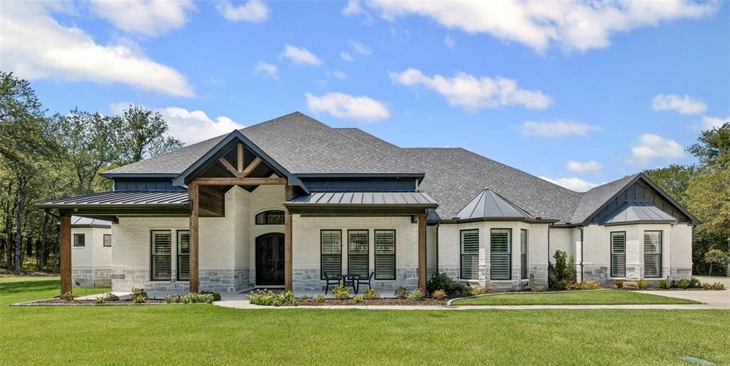 Tres Vistas Estates - Residential
