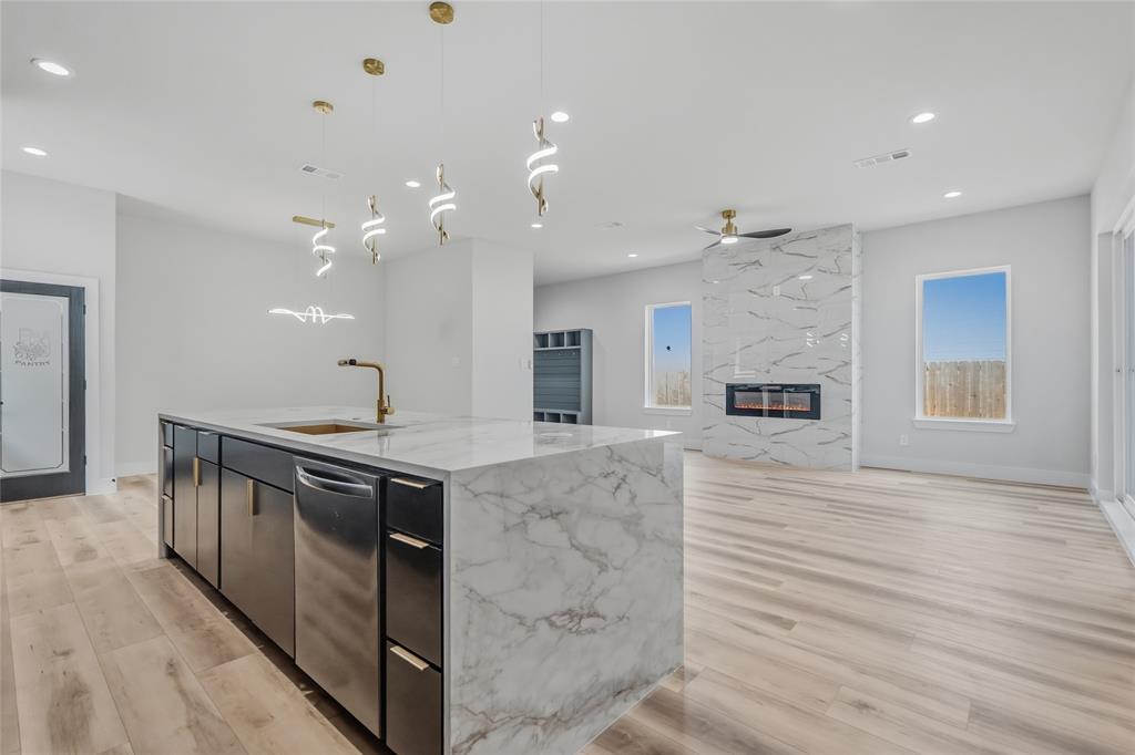 JOE A IRWIN 2 - Residential