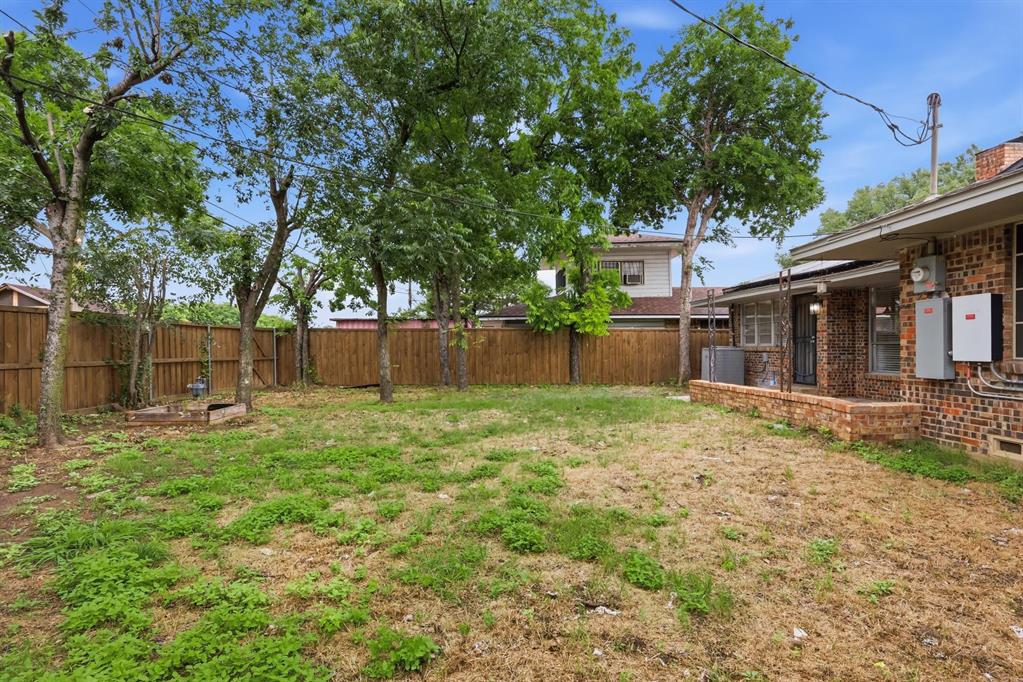 Club Oaks 01 - Residential