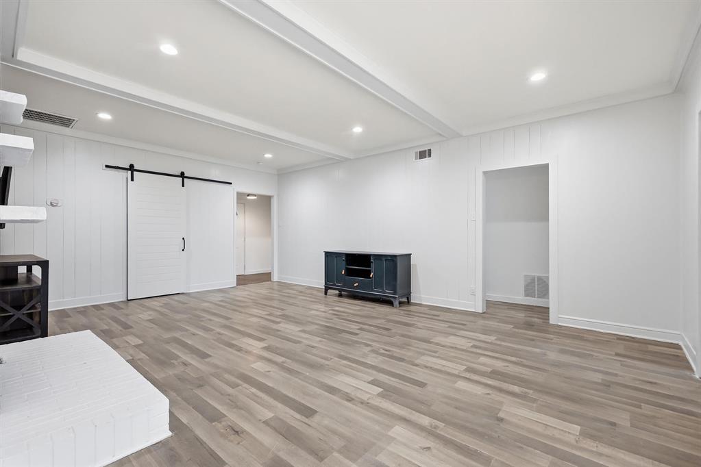 Club Oaks 01 - Residential