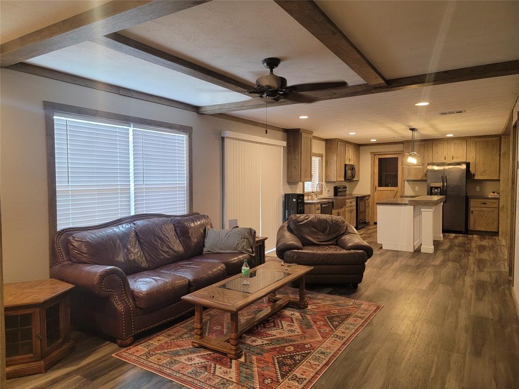 Mc Innis Point - Residential