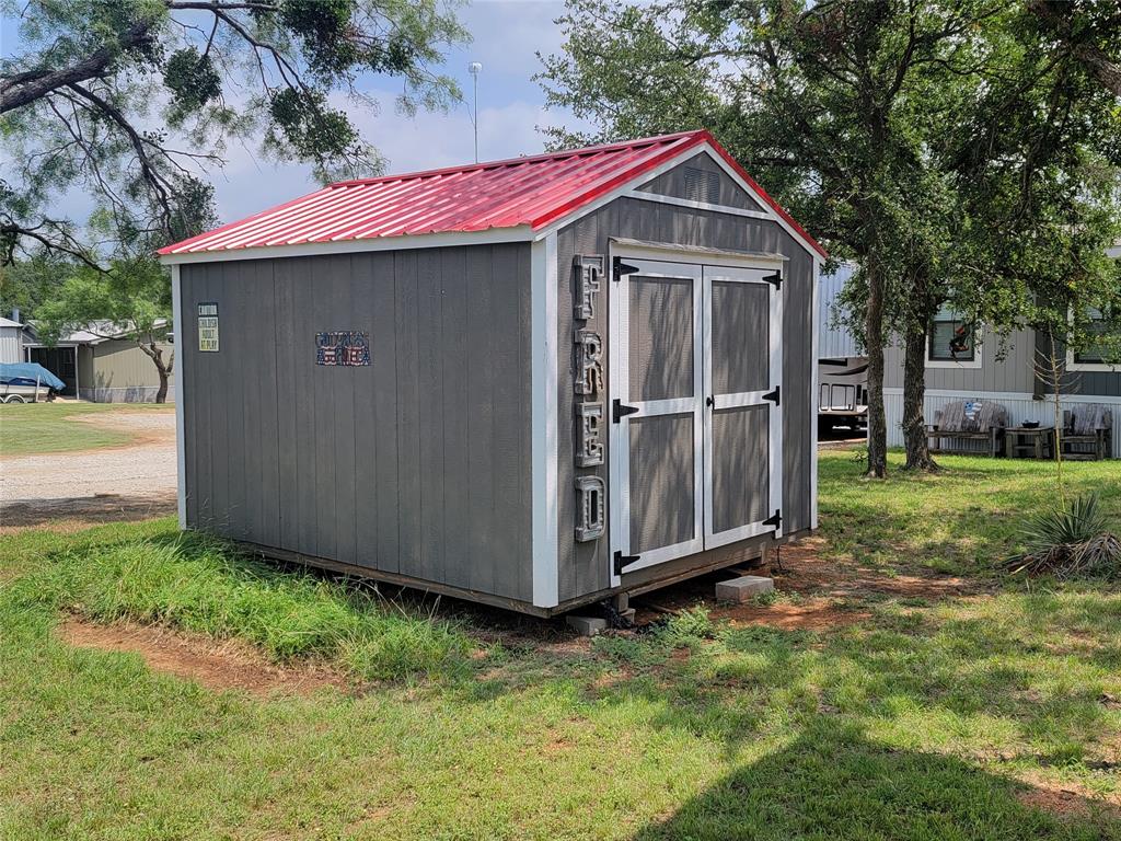 Mc Innis Point - Residential