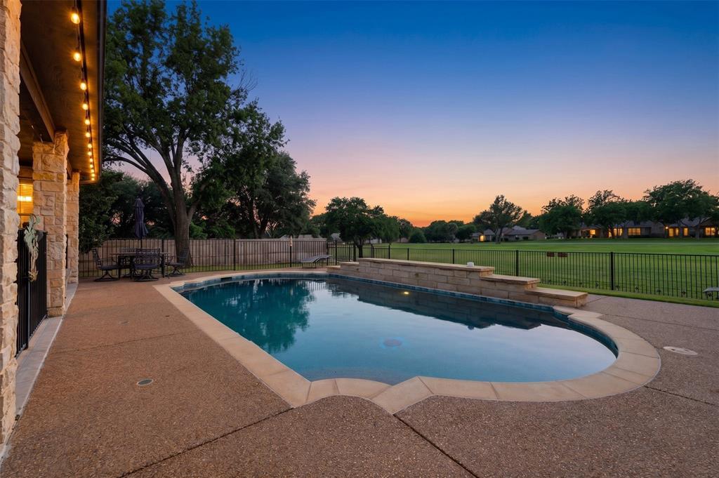 Decordova Bend Estate - Residential