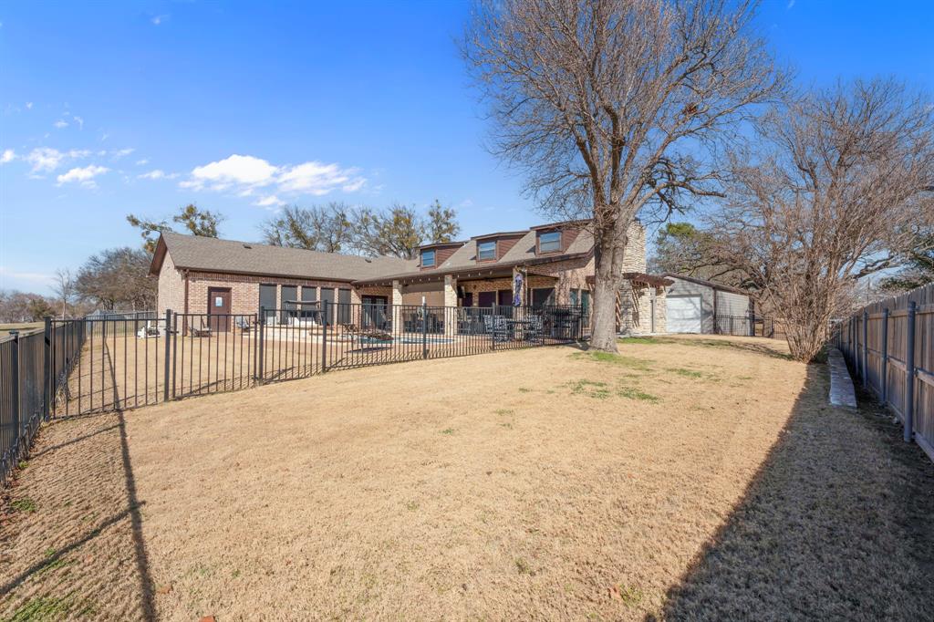 Decordova Bend Estate - Residential