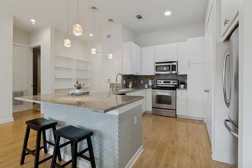 Mercer Square Condo - Residential