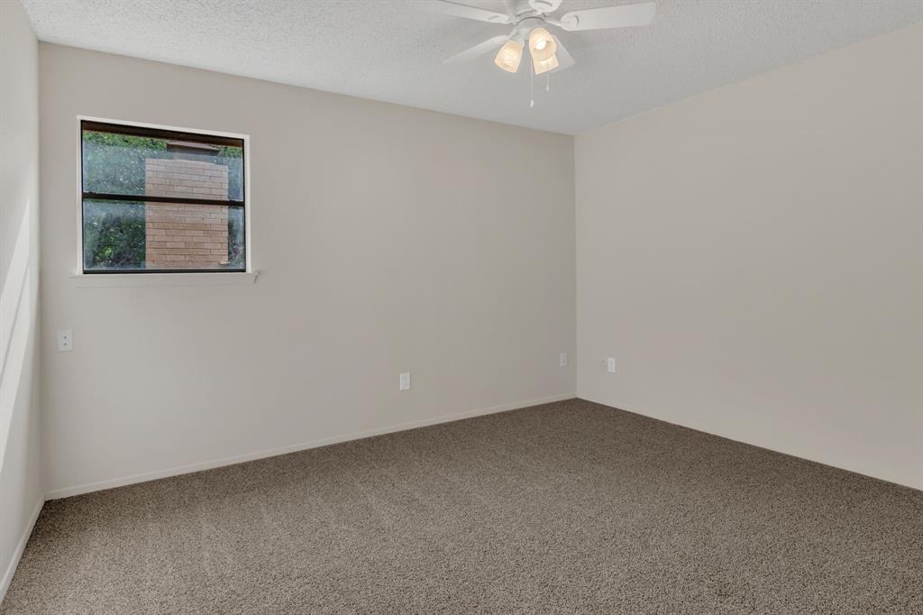 Lake Country Estates Add - Residential