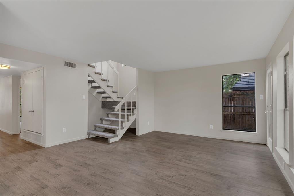 Lake Country Estates Add - Residential