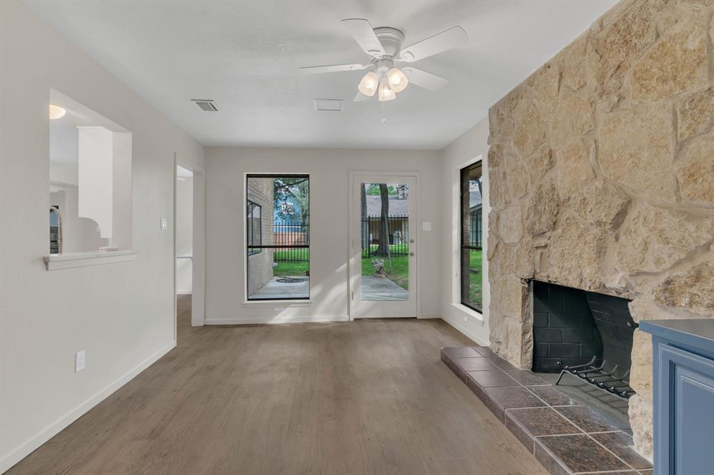 Lake Country Estates Add - Residential