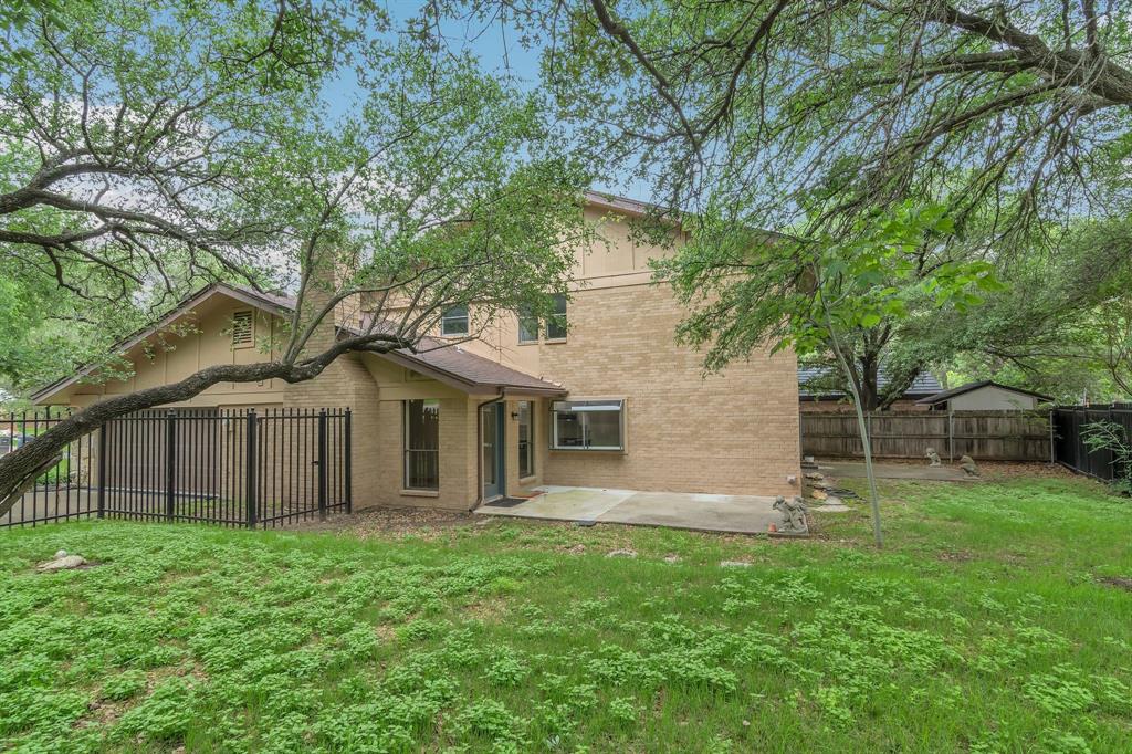 Lake Country Estates Add - Residential