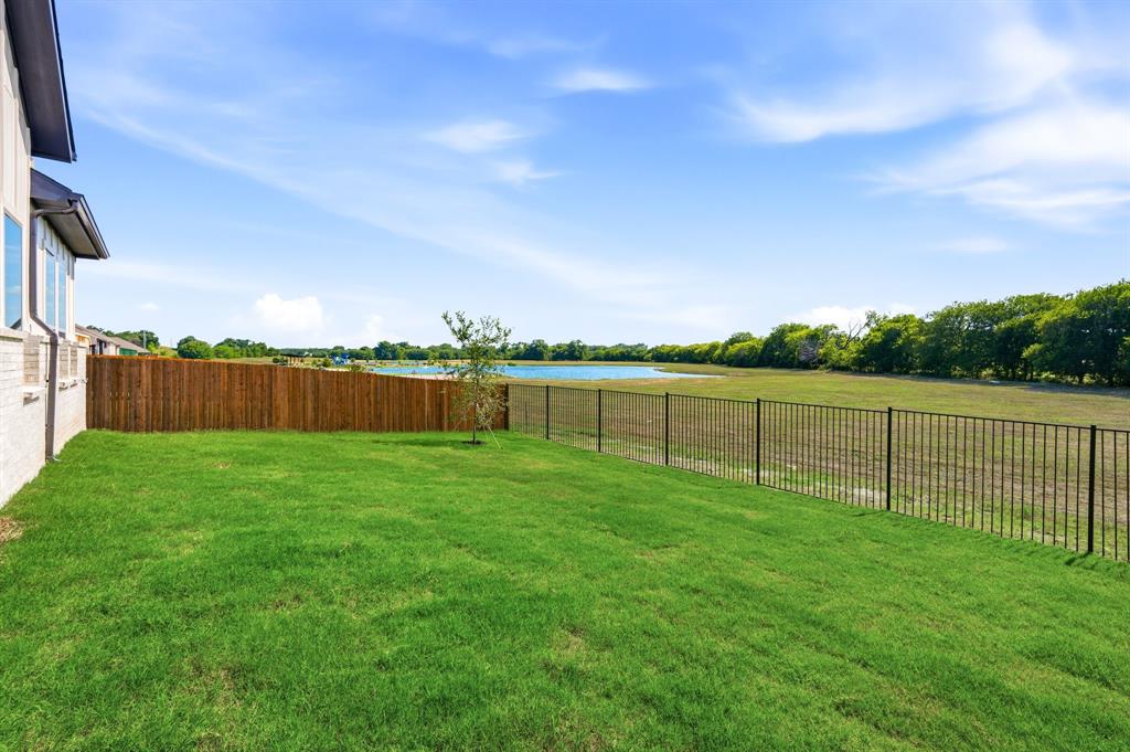 Parks Of Aledo-Lakes - Residential