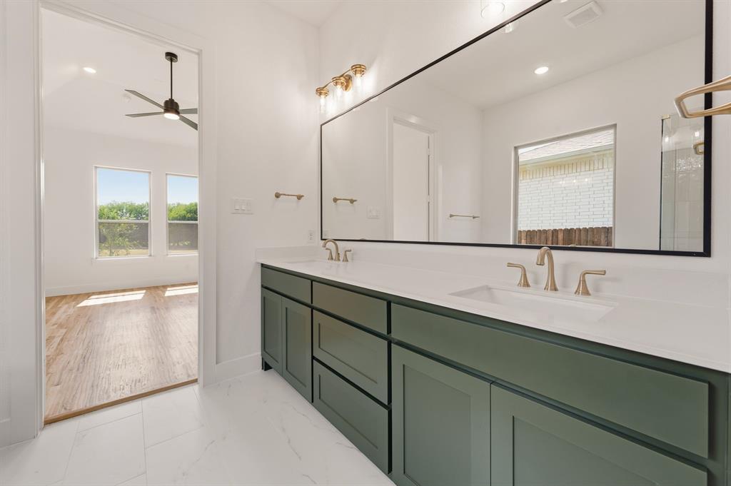 Parks Of Aledo-Lakes - Residential