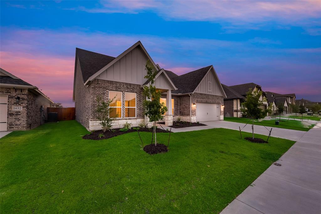 Silverstone at Pearson Ranch - Residential