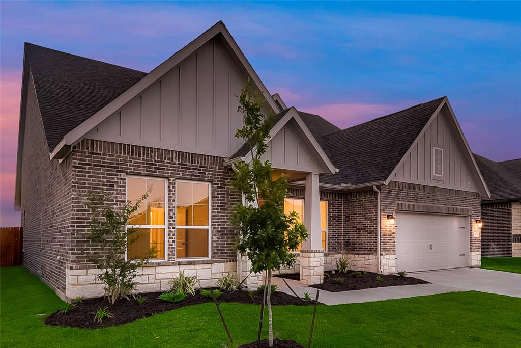 Silverstone at Pearson Ranch - Residential