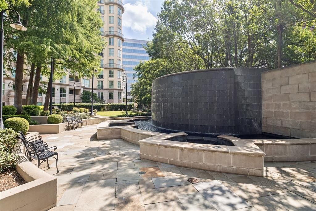 Mayfair at Turtle Creek Condos - Residential
