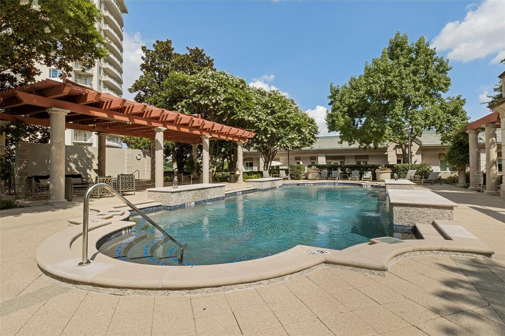 Mayfair at Turtle Creek Condos - Residential