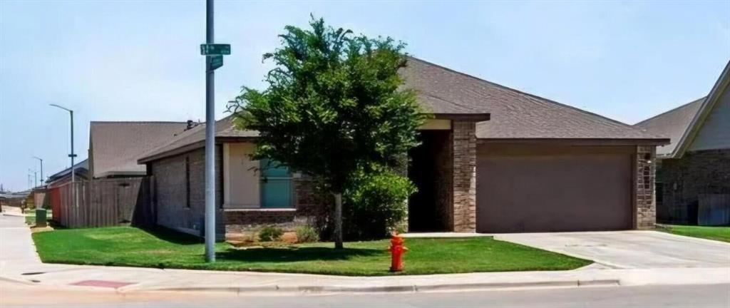 Almost new Charming house located at 6830 57th St in Lubbock, TX. This property provides a welcoming atmosphere and a prime location near everything in Lubbock.
4 bedroom, 2 ba, nice ceiling fans, granite counter tops, ss appliances, fenced yard on a corner lot adding more privacy, and best of all; friendly neighbors all around.
Seller is a Real estate professional.