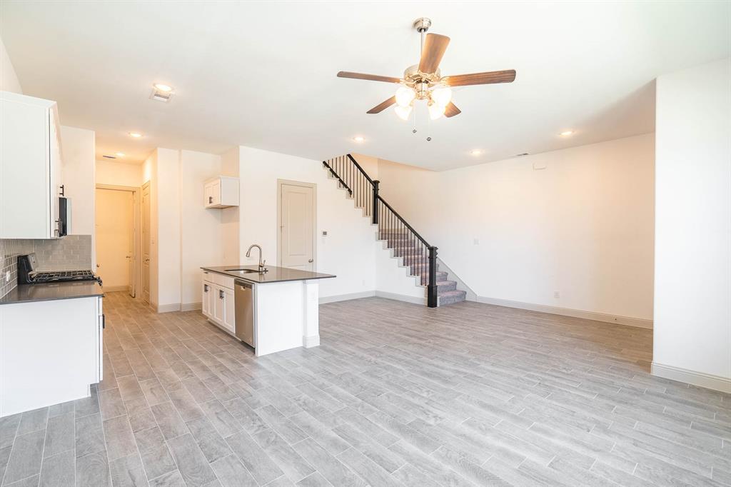 Gables At Ohio - Residential Lease