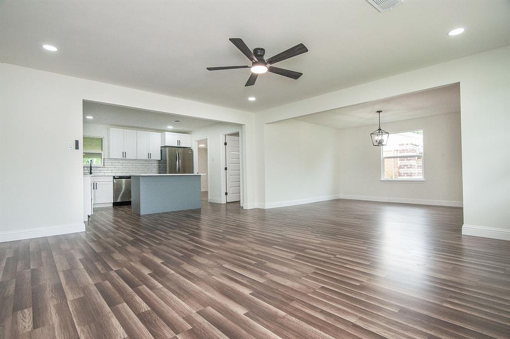 Cloverdale 03 - Residential
