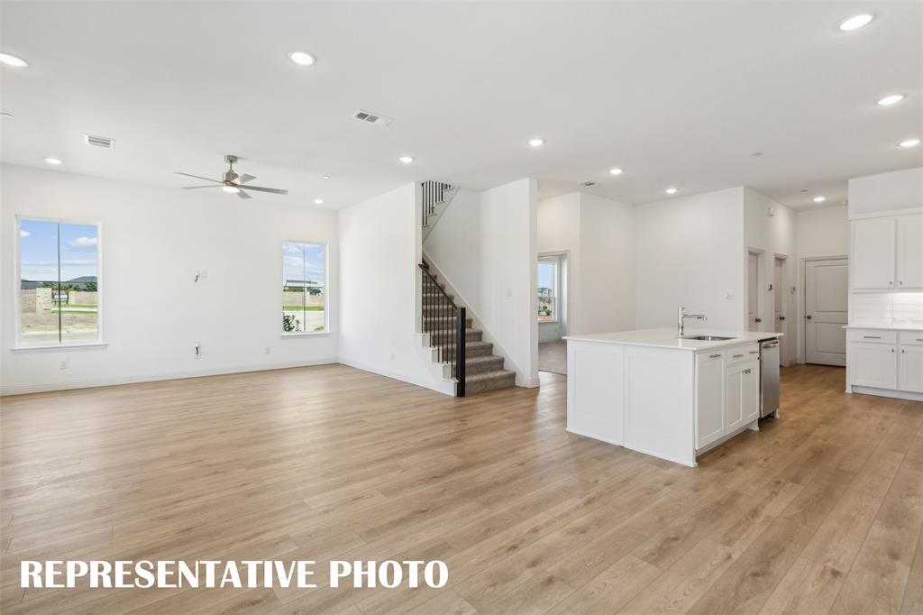 Twin Creeks Watters Townhomes - Residential