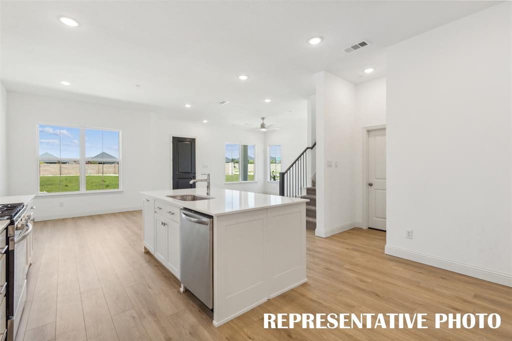 Twin Creeks Watters Townhomes - Residential