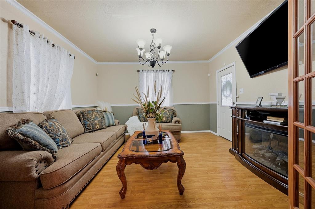 Elliotts W Add - Residential