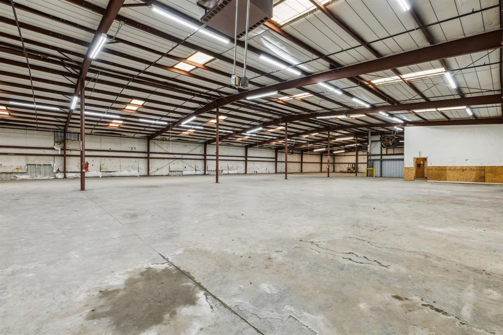 Link International Add - Commercial Sale
