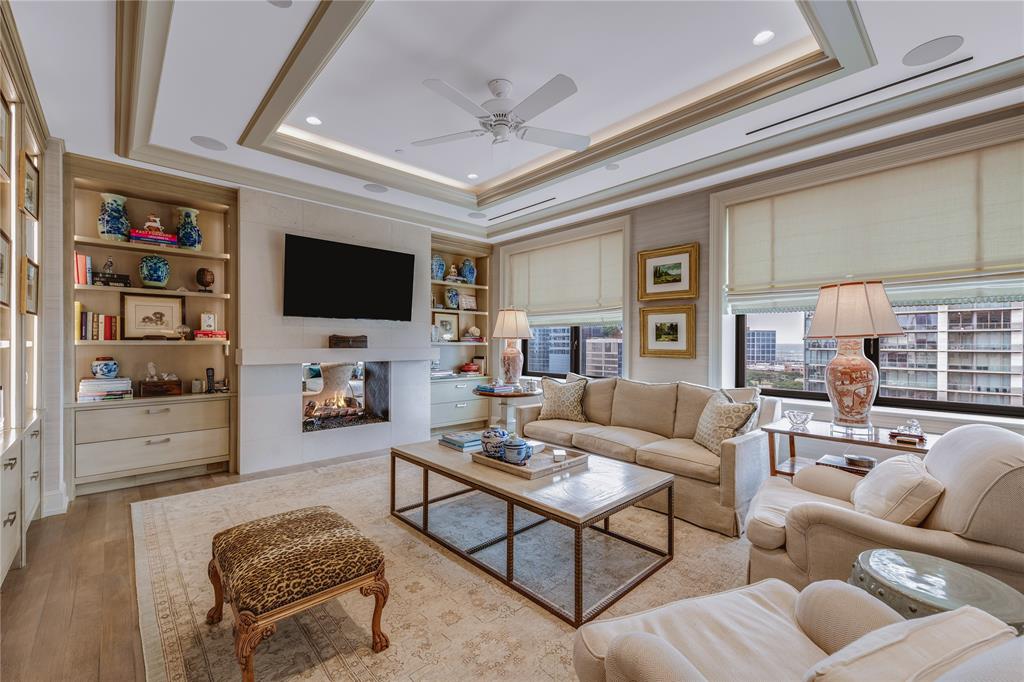 Residences at The Stoneleigh - Residential