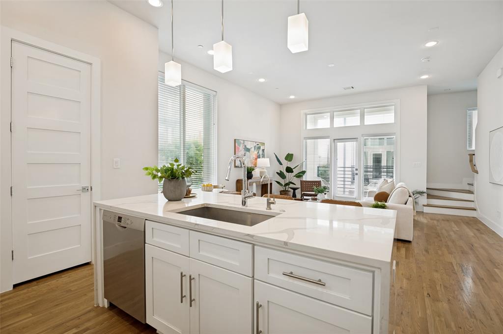 CADDO PARK CONDOMINIUM - Residential