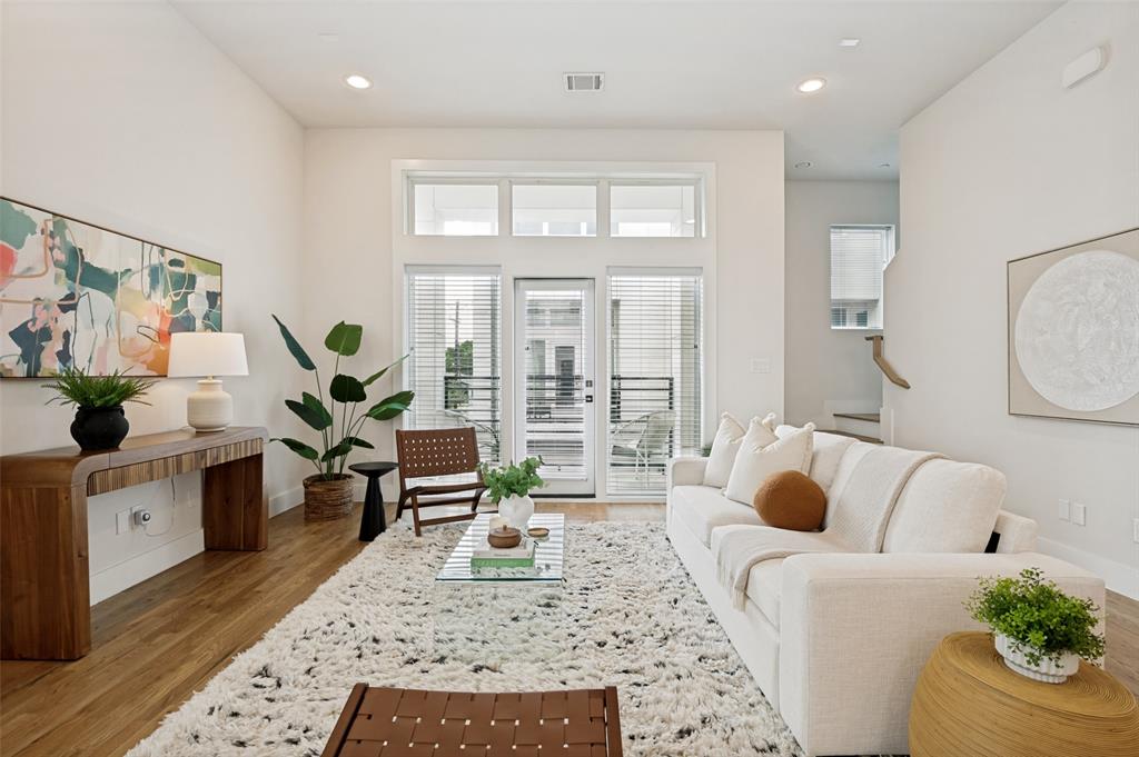CADDO PARK CONDOMINIUM - Residential