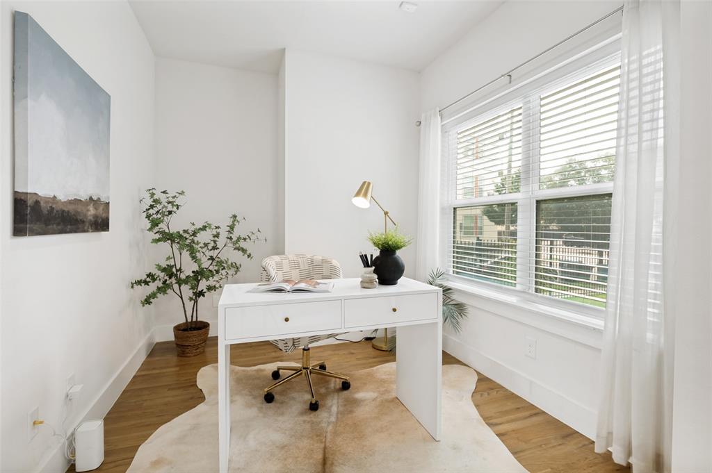 CADDO PARK CONDOMINIUM - Residential