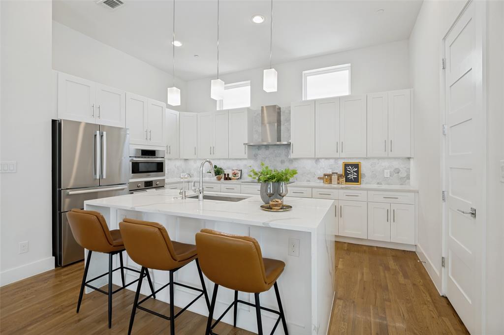 CADDO PARK CONDOMINIUM - Residential