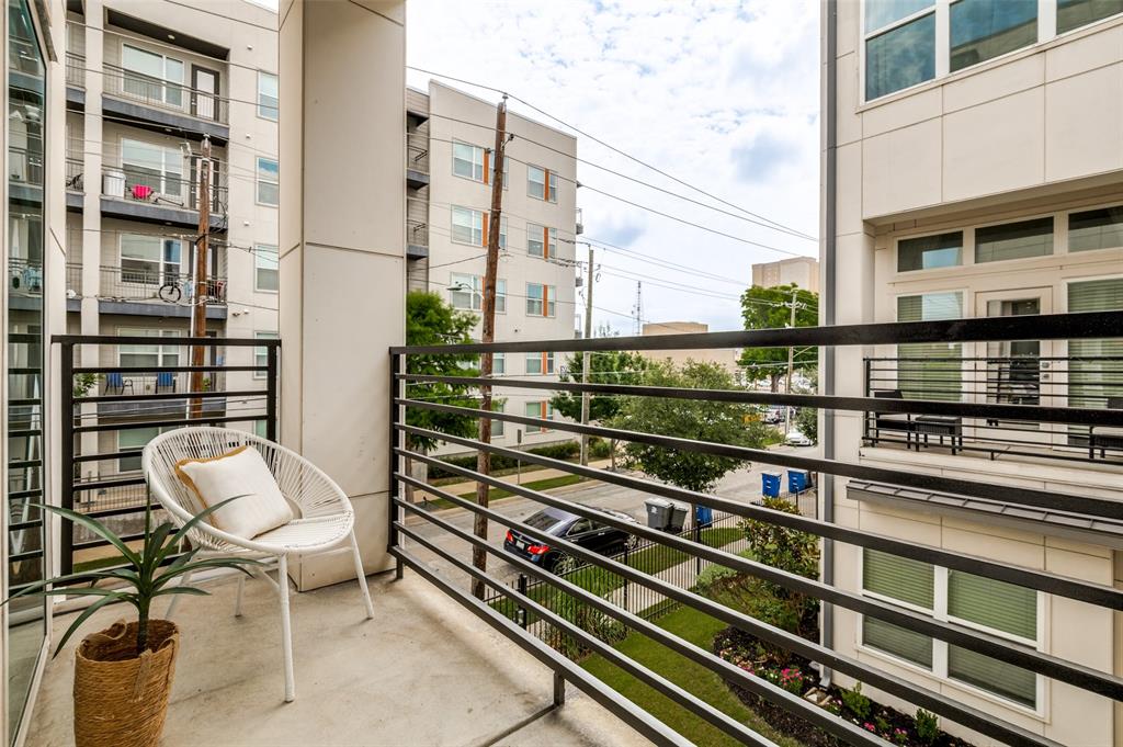 CADDO PARK CONDOMINIUM - Residential