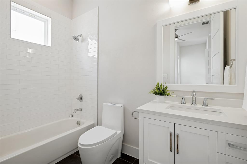 CADDO PARK CONDOMINIUM - Residential
