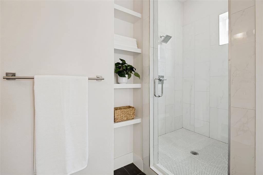 CADDO PARK CONDOMINIUM - Residential