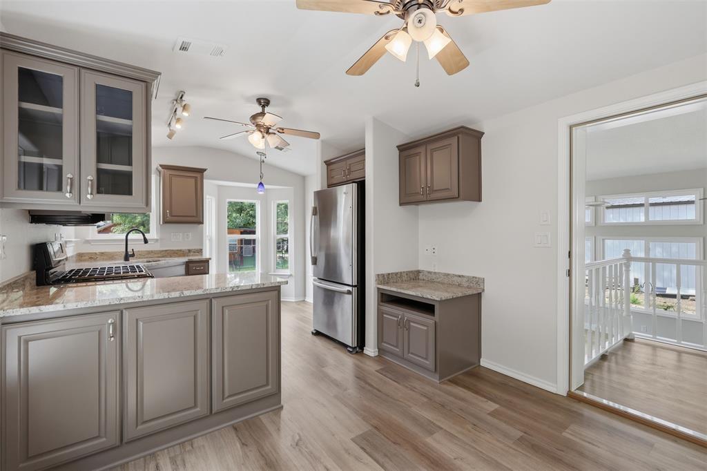 White Oak Shores - Residential