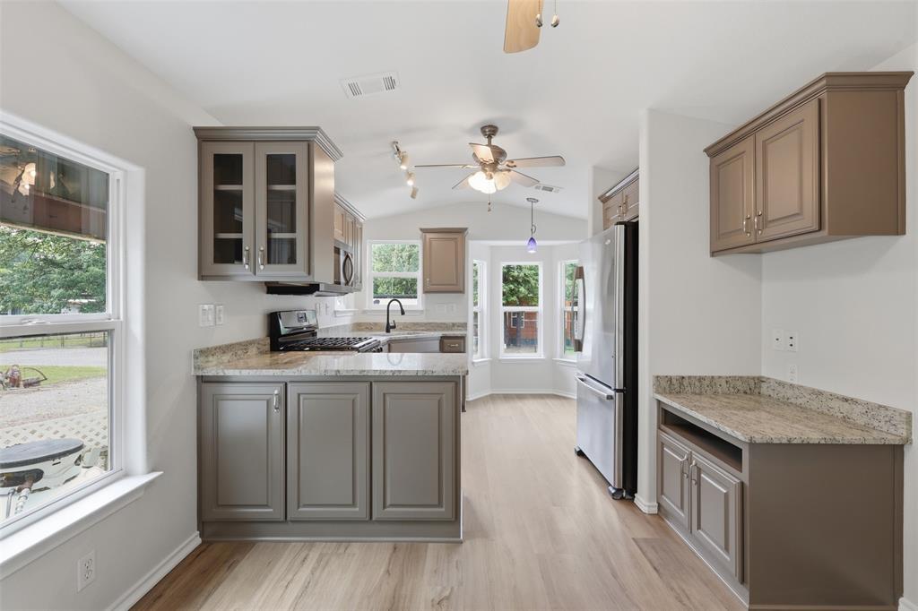 White Oak Shores - Residential
