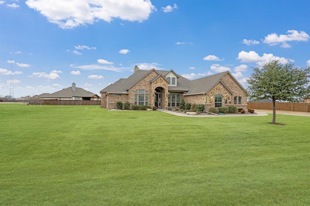 COUNTRY HILL ESTATES-CHRISWOOD - Residential