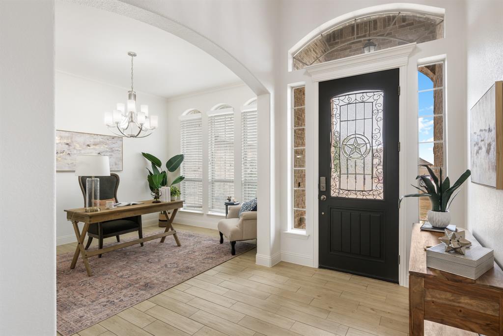 COUNTRY HILL ESTATES-CHRISWOOD - Residential