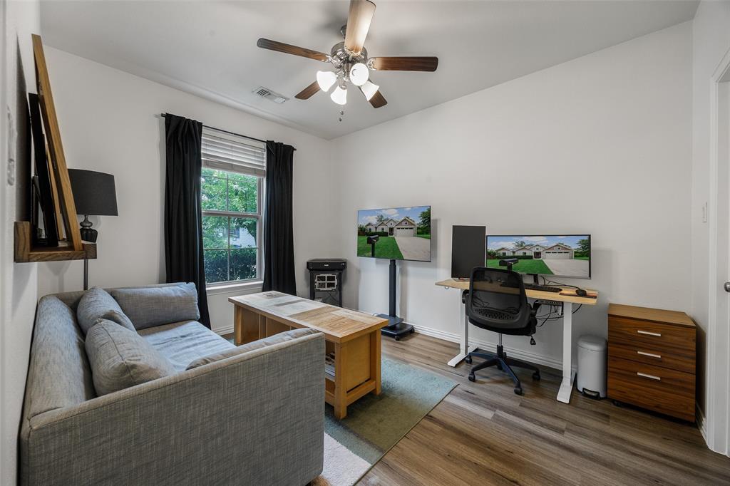 W J S Russell 1st Add - Residential