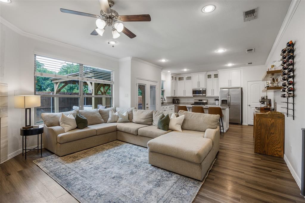 W J S Russell 1st Add - Residential