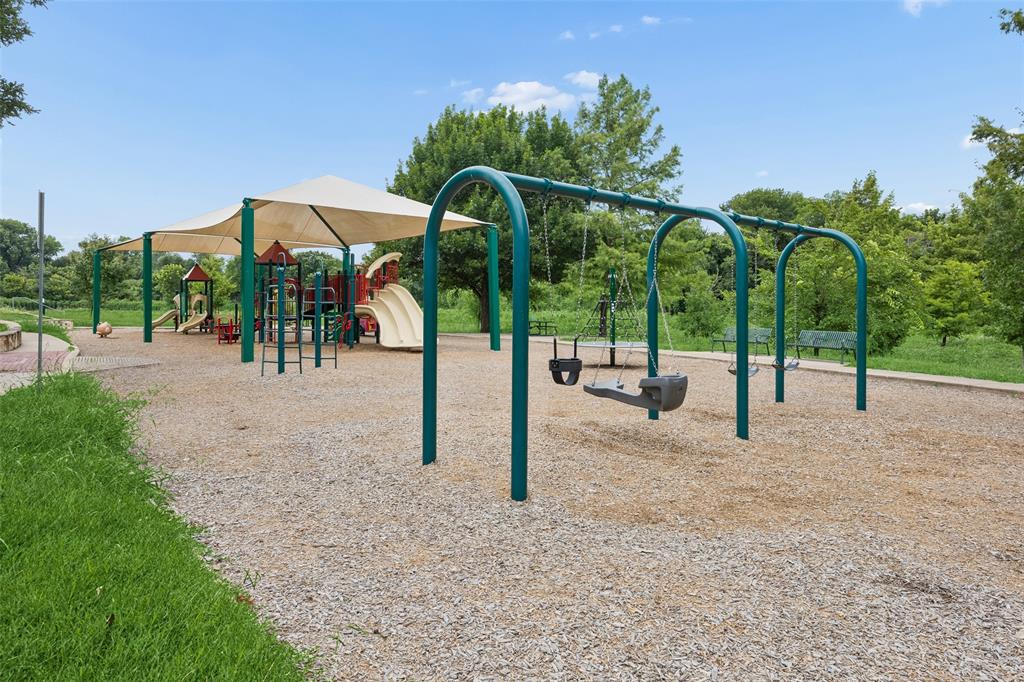 Ridge Condos - Residential