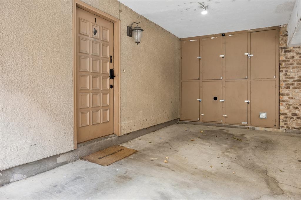 Ridge Condos - Residential