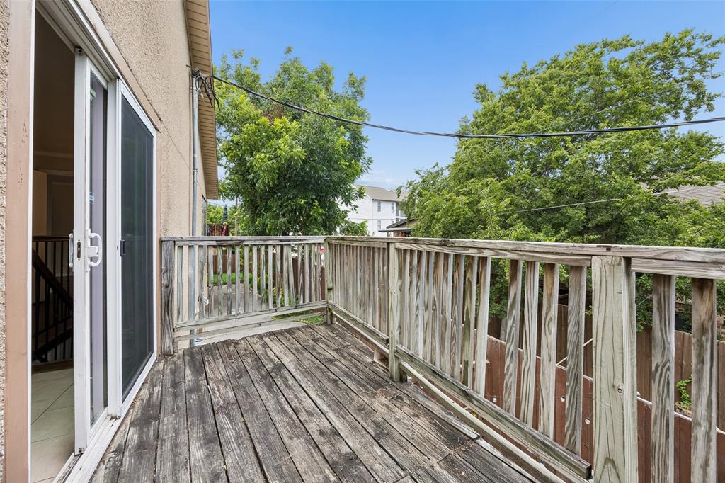 Ridge Condos - Residential