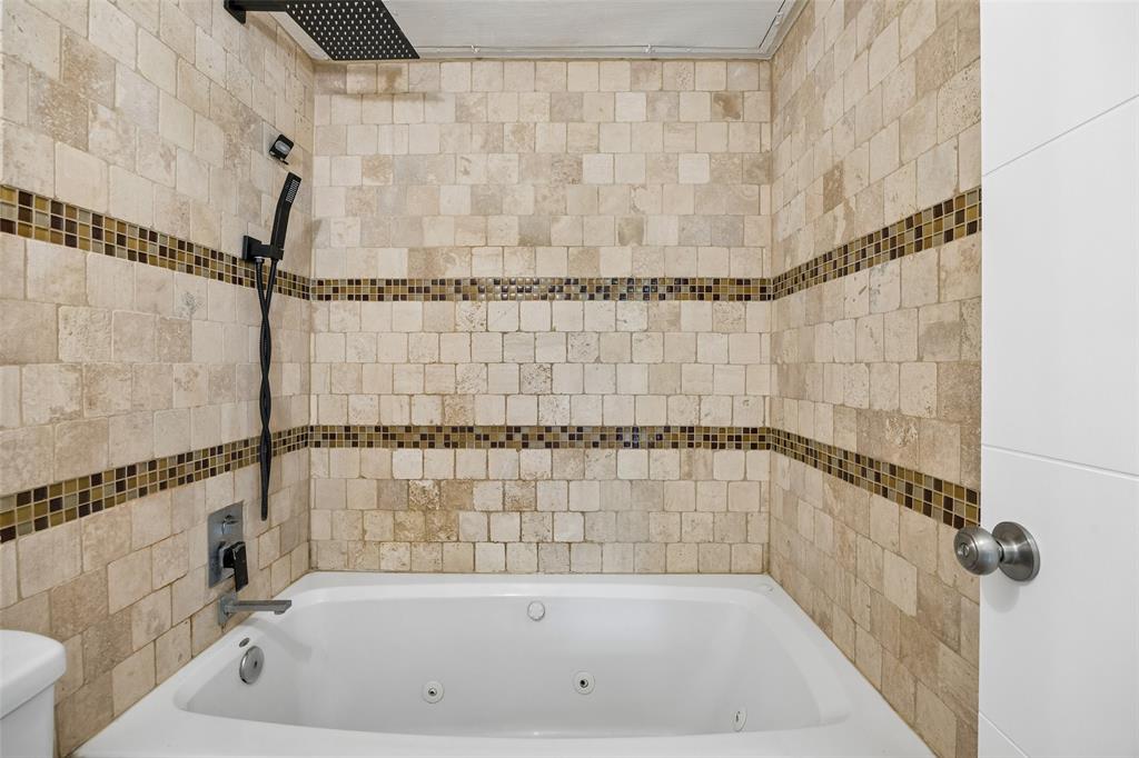 Ridge Condos - Residential